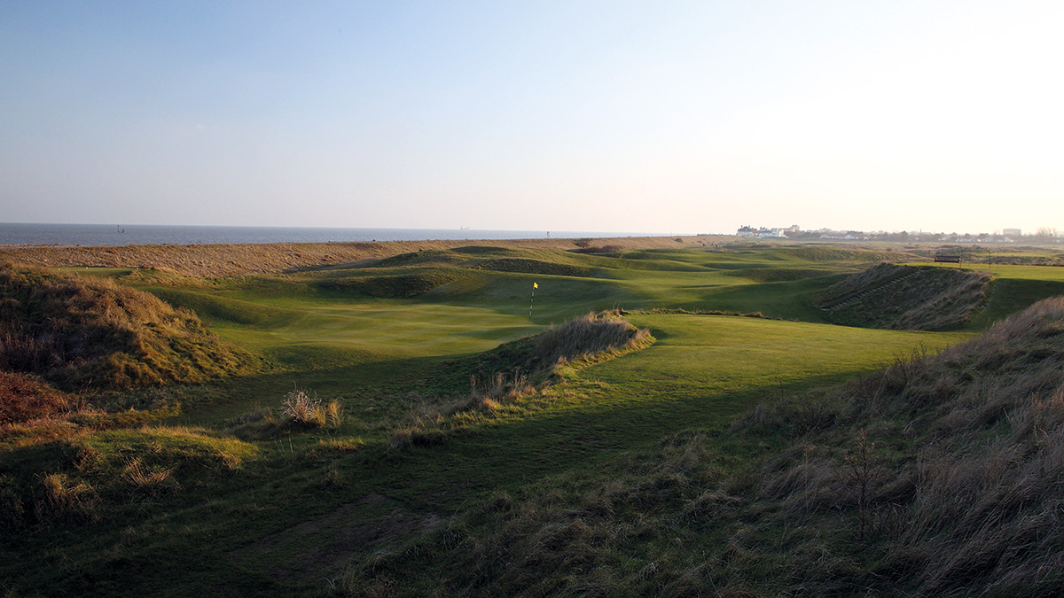 Links - Royal Cinque Ports 2.jpg