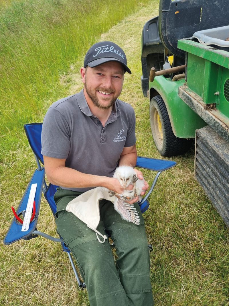 Thumbnail Jon Ringing Barn Owl 2024.jpg